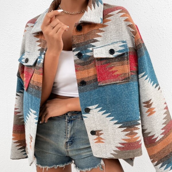 Cozy Blue Red Tribal Print Button up Jacket Shacket Luxe - Picture 4 of 6